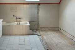 Duran-Badkamerrenovatie-1-Voor-1